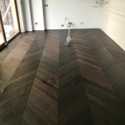 Parchet triplustratificat CHEVRON